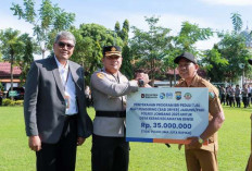 Kolaborasi dengan BRI, Kapolres Jombang Salurkan Bantuan Mesin Pengering Jagung untuk Petani
