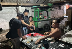 Warga Karangsentul Ditangkap ketika Main Togel Online di Warung Kopi