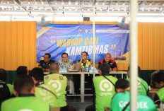 Satlantas Polres Gresik Rangkul Driver Ojol dalam Operasi Keselamatan Semeru 2026