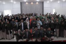 Yudisium Unugiri 2025-2026 Sukses Digelar, Wakil Rektor Minta Lulusan Selaraskan Teknologi dengan Nilai Aswaja