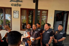 Kortastipidkor Polri Geledah Dua Kafe di Sidoarjo, Dalami Dugaan Aliran Dana Impor Ponsel Ilegal