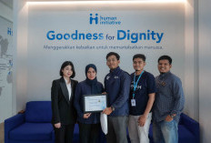 Terkumpul 21,3 Juta, Hasil Lelang Jersey Pemain Persik Diserahkan untuk Korban Bencana Sumatera 