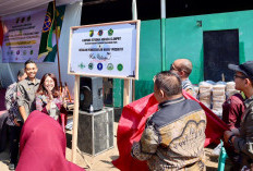 Staf Ahli ATR/BPN Resmikan Kampung RA dan Pemberdayaan Wakaf Produktif di Pekalongan