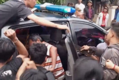 Diduga Masalah Ekonomi, Pria Asal Situbondo Bacok Istri dan Lima Tetangga