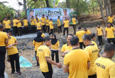 Polres Pasuruan Aksi Bersih-Bersih Sungai Bekacak