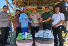 Polres Pelabuhan Tanjung Perak Bantu Sarana Pertanian Kelompok Tani Nandur Makmur Kenjeran