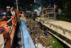 Cekcok di Jalan Berujung Pembacokan, Pengemudi Mobil di Panjang Jiwo Dihajar Massa hingga Terjun ke Sungai