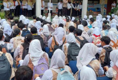Sinergi Ciptakan Lingkungan Sekolah Aman, Polsek Wiyung Sambangi SMPN 59 Surabaya