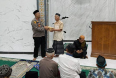 Jaga Kamtibmas Ramadan, Polsek Geneng Gelar Tarawih Keliling