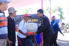 Polres Ngawi Bagikan 500 Paket Sembako di Bringin, Bukti Nyata Polri untuk Masyarakat