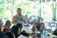 Pemkab Gresik Terima Kunjungan Kemenlu, Bupati Yani Beber Pengembangan Investasi