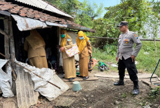 Polsek Sarirejo Dampingi Cek Kesehatan Lansia dan ODGJ di Gempoltukmloko Lamongan
