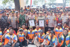 Jaga Laut Jakarta, Polda Metro Jaya Apel Bersama Ribuan Nelayan Kepulauan Seribu