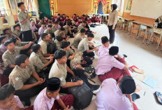 Satreskoba Polres Pasuruan Edukasi Siswa Al-Uswah Bangil Berani Tolak Narkoba