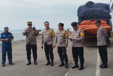 Polda Jatim Tinjau Pos Terpadu Pelabuhan Tanjung Perak Pastikan Kelancaran Arus Mudik 2026