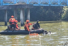 Pemancing Hilang di Kali Lamong, Tim SAR Gabungan Lakukan Pencarian