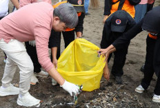 Sentil Kebersihan Jember, Gus Fawait Akui Kondisi Lingkungan Masih Kurang