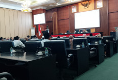 Paripurna DPRD Jombang, Bupati Paparkan Kinerja Belanja dan Strategi Genjot PAD