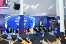 Pangkoarmada II Hadiri Wisuda Universitas Hang Tuah di Surabaya, Cetak Generasi Maritim Unggul