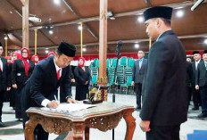 Kukuhkan 87 Kepala Sekolah Baru, Bupati Bangkalan Minta Jadi Pendidik Berdedikasi