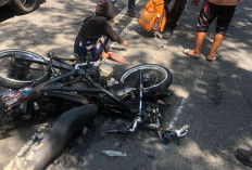 Kecelakaan di Ngagel,  Motor Tabrak Mobil Akibatkan Pemotor Tewas