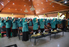 Wabup Mimik Idayana Resmikan Dapur SPPG Prambon, Pastikan Program Makan Bergizi Gratis Berjalan Higienis