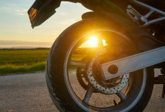 Jangan Asal Cuci! Ini Cara Detailing Kaki-Kaki Motor agar Velg Bebas Kotoran Membandel