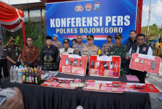 Polres Bojonegoro Bongkar Jaringan Peredaran Sabu dan Ganja, 13 Tersangka Dibekuk