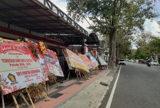 Kantor Digembok dan Listrik Diputus, Pengurus KONI Kota Blitar Terlantar Tak Bisa Ngantor
