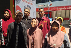 Dinsos Situbondo Cairkan Dana Stimulan Rp84,7 Juta bagi 10 Warga Terdampak Bencana