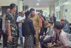 Ratusan Santri Sidoarjo Keracunan MBG, Bupati Subandi Minta Wali Santri Tetap Tenang