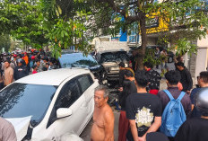 Tabrakan Beruntun di Menur Pumpungan Surabaya, 13 Kendaraan Rusak dan 3 Orang Luka