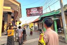  Muncul Banner di Sudut Kota 