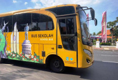 Siswa SMP Dilarang Bawa Motor, Dispendik Surabaya Ingatkan Sekolah Tak Sediakan Parkir