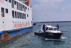 Satpolairud Polres Lamongan Gelar Patroli Skala Besar di Perairan Laut Lamongan