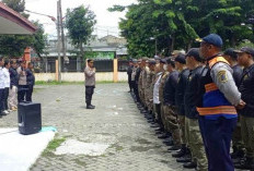 Pastikan Keamanan, Polsek Sukomanunggal Kawal Penertiban Bangunan Pasar Simomulyo Surabaya