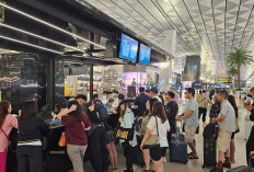 Abu Vulkanik Anak Krakatau Perpanjang Penutupan 8 Bandara hingga 23.59 WIB