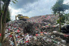 TPA Milangasri Magetan Dipaksa Terima Sampah Meski Sudah Overload