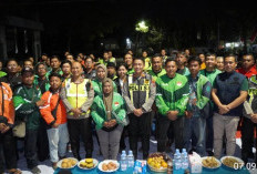 Perkuat Sinergi Jaga Harkamtibmas, Polres Bojonegoro Cangkrukan dan Doa Bersama Komunitas Ojol