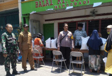 Pastikan Bantuan Tepat Sasaran, Polsek Bubutan Kawal Pembagian Beras Bulog Tahap 3 di Kelurahan Gundih