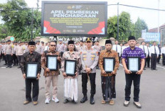 Kapolres Kediri Kota Beri Penghargaan Tokoh Masyarakat yang Berkontribusi dalam Harkamtibmas