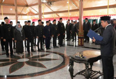 Perkuat Tata Kelola Pemerintahan, Bupati Bangkalan Lantik 28 Pejabat Struktural  Eselon II dan III