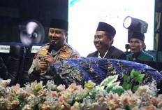 Kapolres Gresik Hadiri Darul Ihsan Bersholawat, Perkuat Sinergi Ulama dan Polri