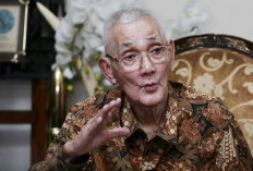 Mantan Wakil Presiden RI Jenderal (Purn) Tri Sutrisno Tutup Usia