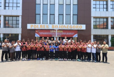 Kapolres Bojonegoro Lepas Tim Voli BOMA U-19 ke Kejurprov Jatim di Jombang