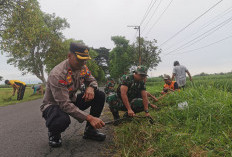 Dukung Program Presiden, TNI–Polri dan Warga Mojoroto Karya Bakti Massal