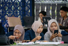 Ribuan Mahasiswa Unesa  Dapat Sarapan Gratis saat UAS, Dibagikan di Surabaya hingga Magetan