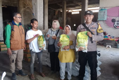 Dukung Ketahanan Pangan, Polsek Arosbaya Salurkan 975 Kg Benih Jagung Hibrida ke Poktan Desa Lajing