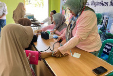 Peduli Warga, PG Djombang Baru Gelar Pengobatan Gratis dan Bagikan Sembako