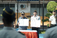 Komitmen Bersih Narkoba, Lapas Bojonegoro Gelar Ikrar dan Tes Urine Massal